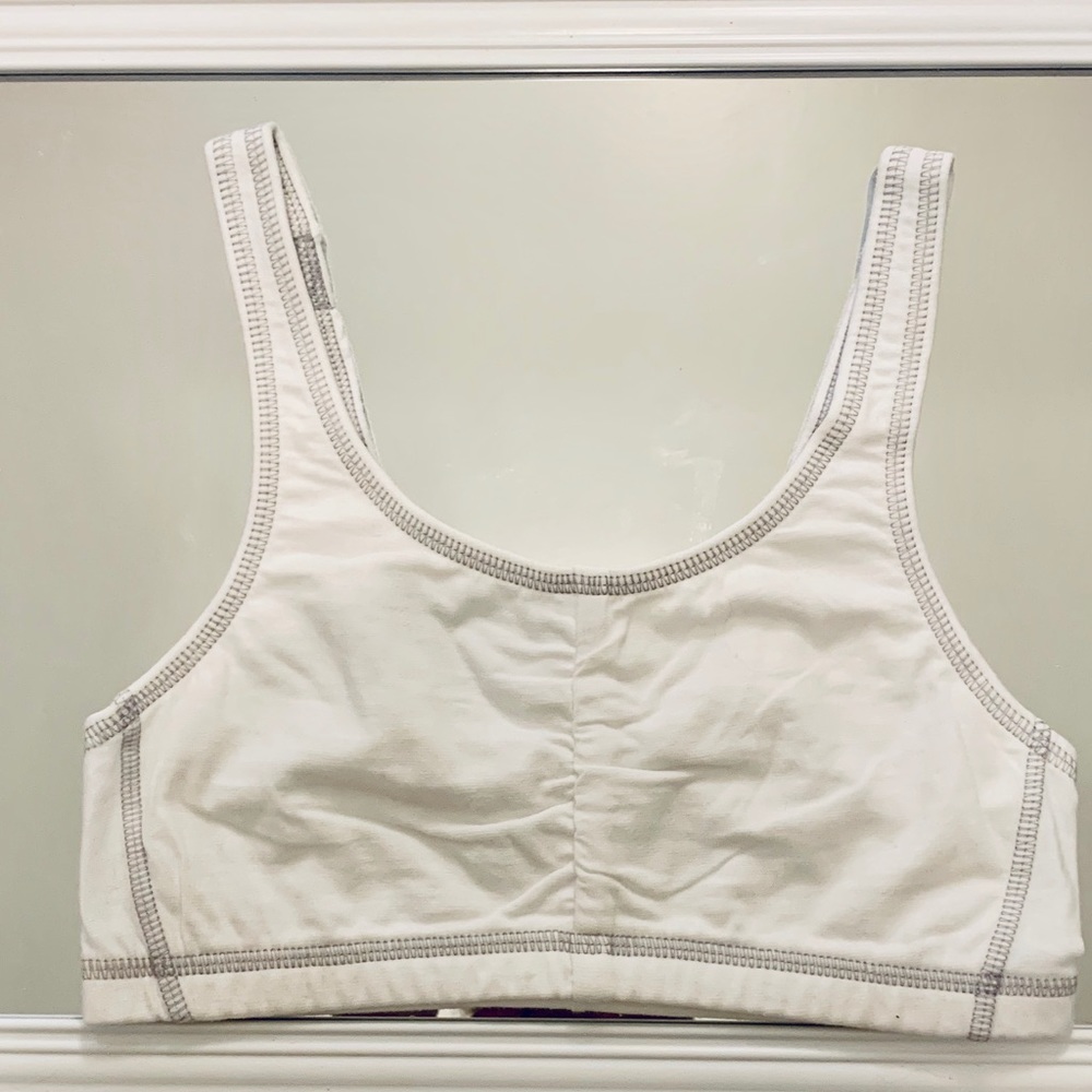 White Sports Bra Size 34